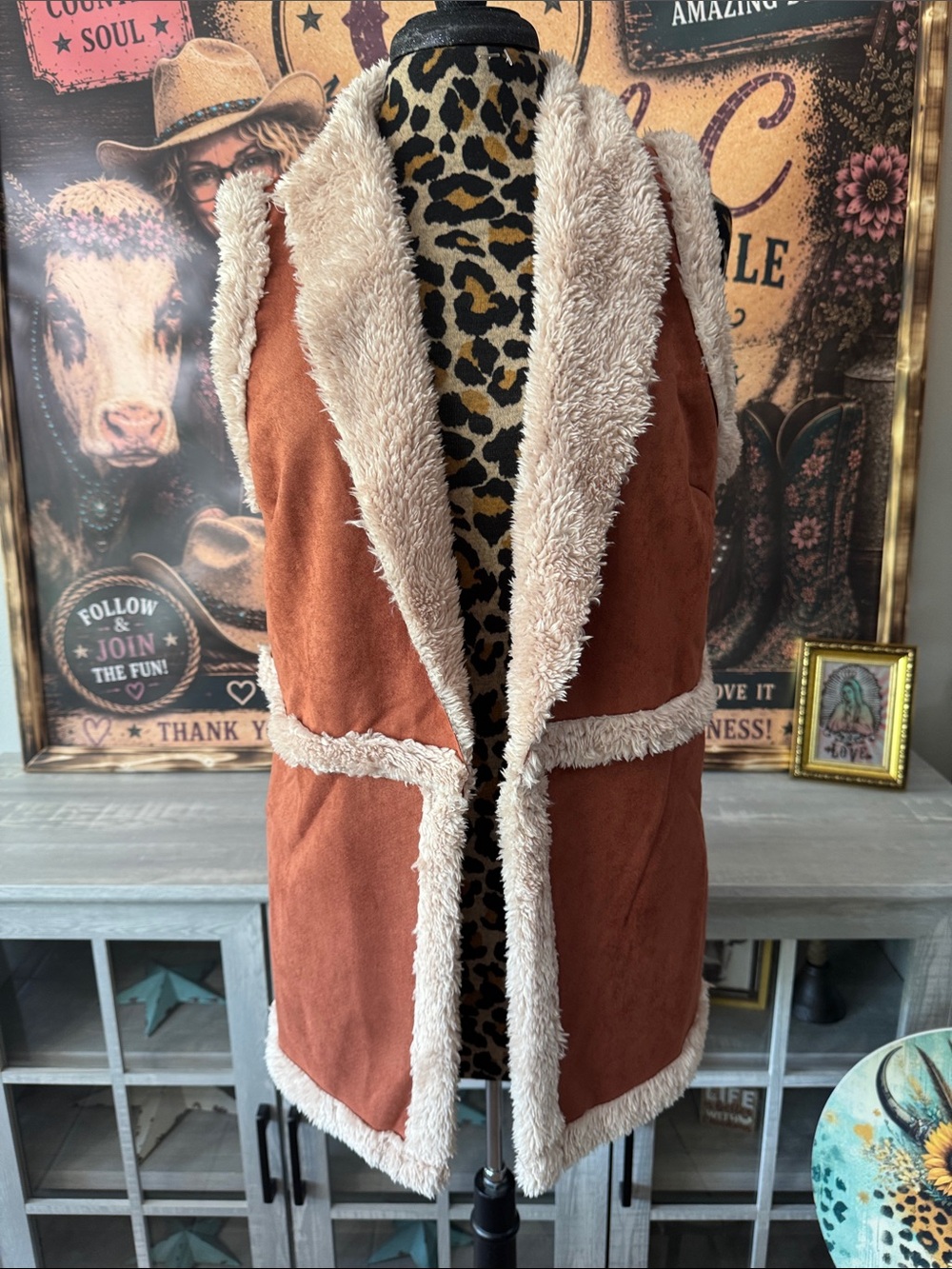 NWT Hem & Thread Faux-Suede Shearling Vest - Size Med